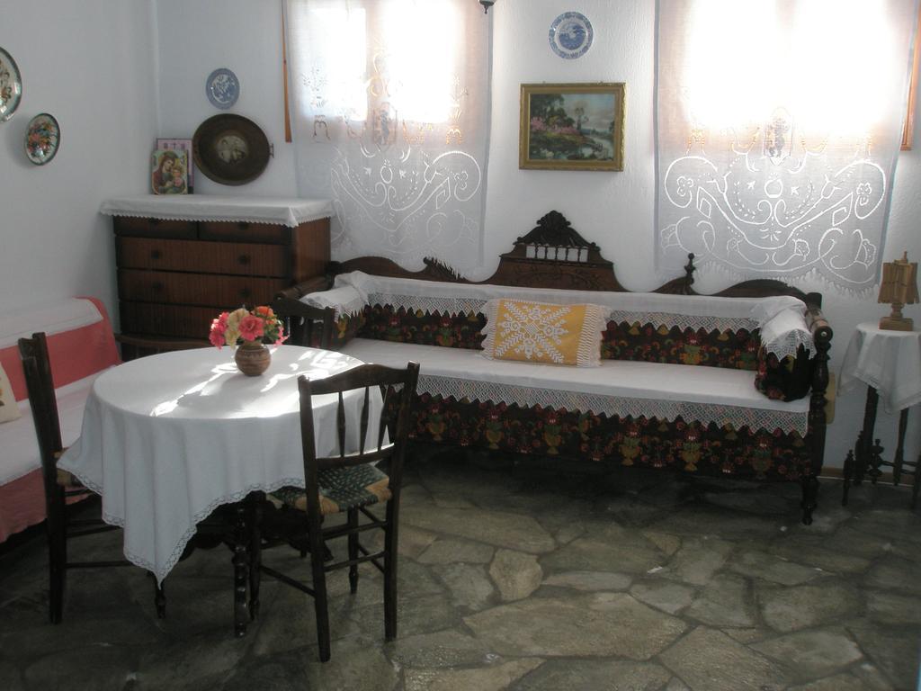 Guesthouse Christos Skopelos Town Exterior foto