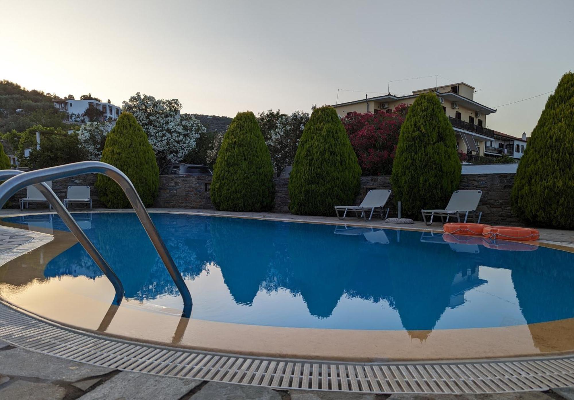 Guesthouse Christos Skopelos Town Exterior foto