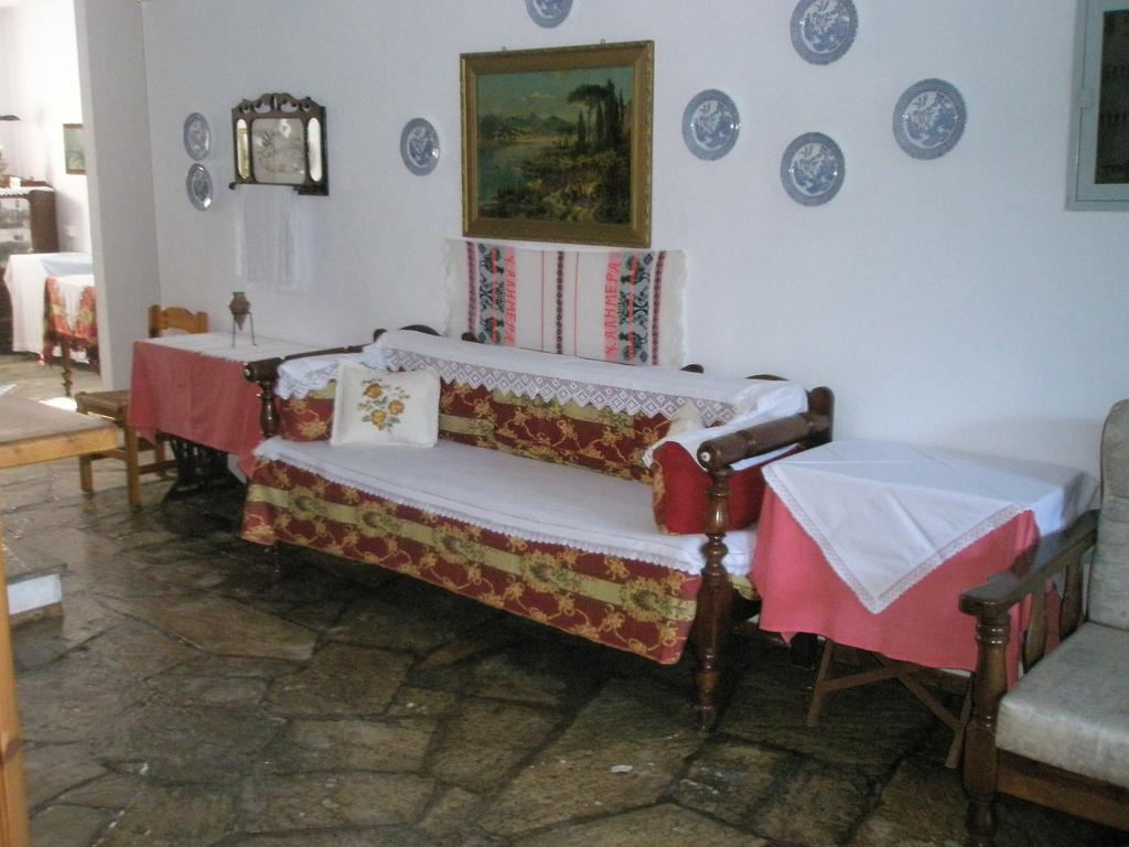 Guesthouse Christos Skopelos Town Exterior foto